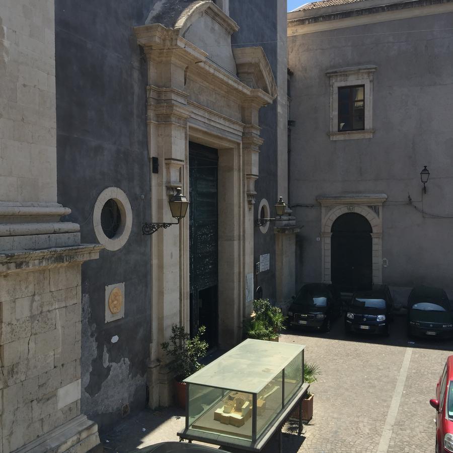 Terra Dell'Etna Apartment Catania Ngoại thất bức ảnh